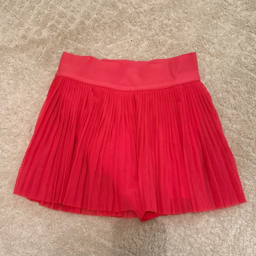 Lululemon Lip Gloss Varsity high rise pleated skirt